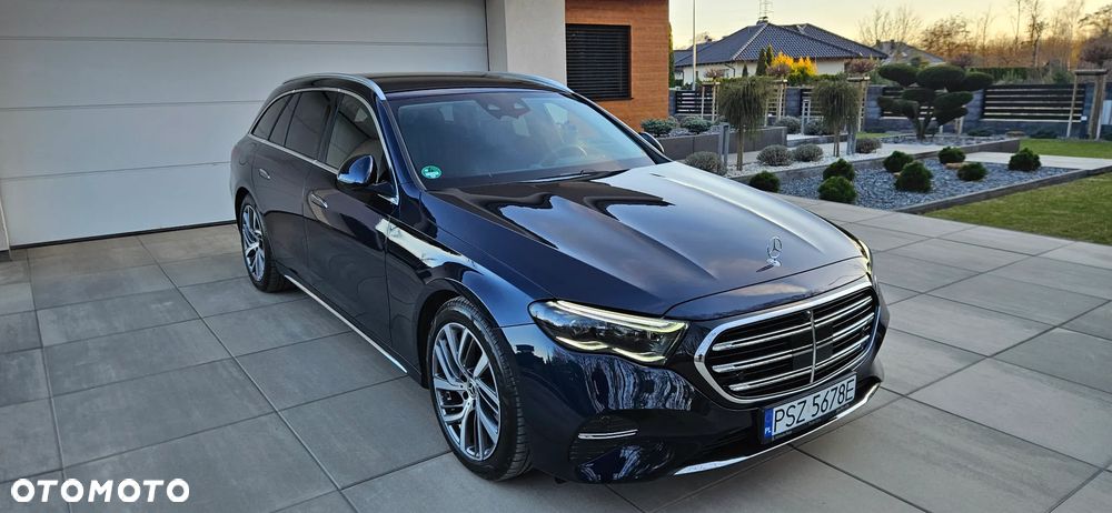 Mercedes-Benz Klasa E 300 PHEV Exclusive 9G-Tronic - 3