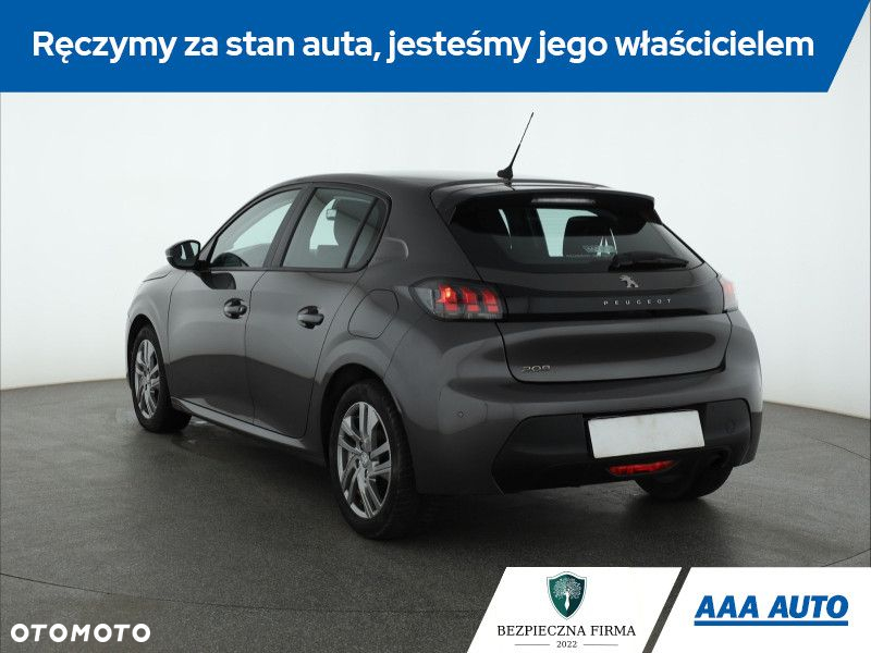 Peugeot 208 - 5