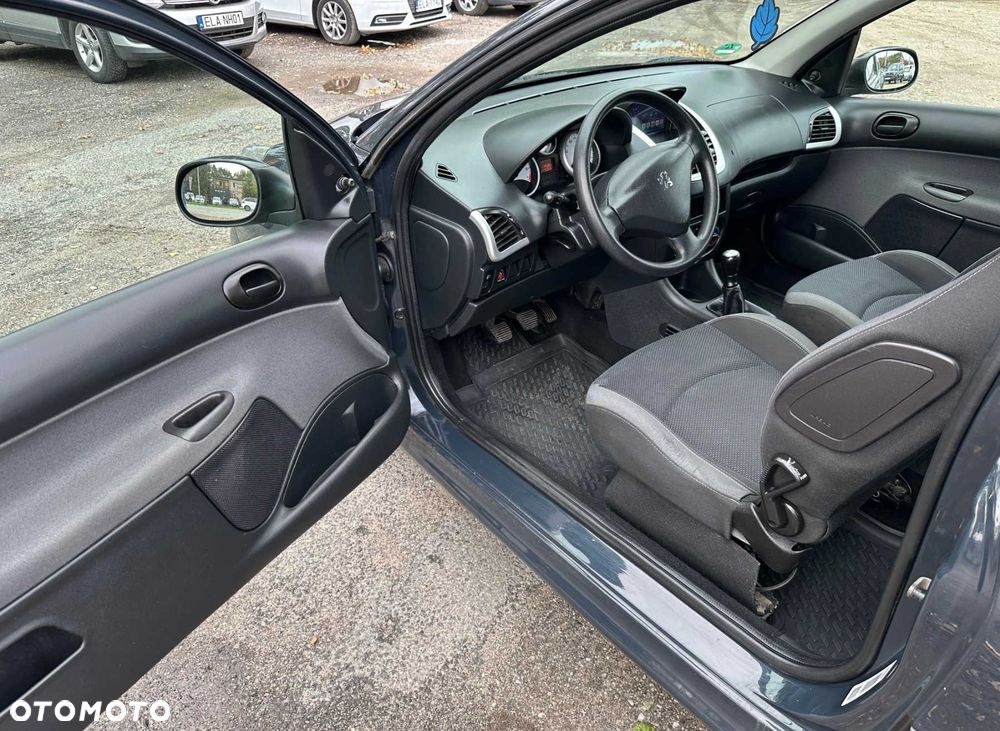 Peugeot 206 plus - 5