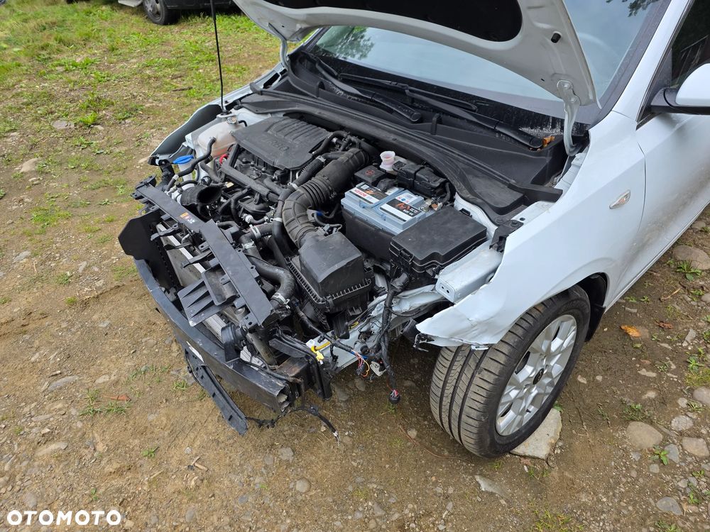 Kia Ceed 1.5 T-GDI M DCT - 10
