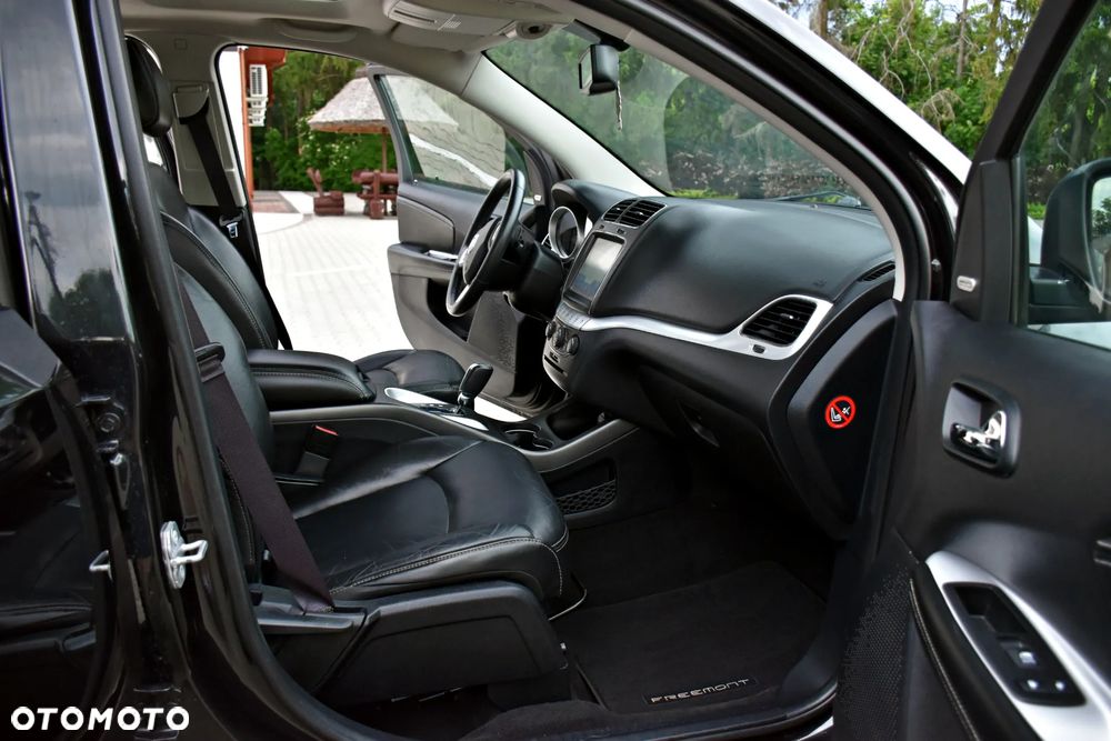 Fiat Freemont 2.0 Multijet 16V DPF Automatik Allrad Black Code - 30