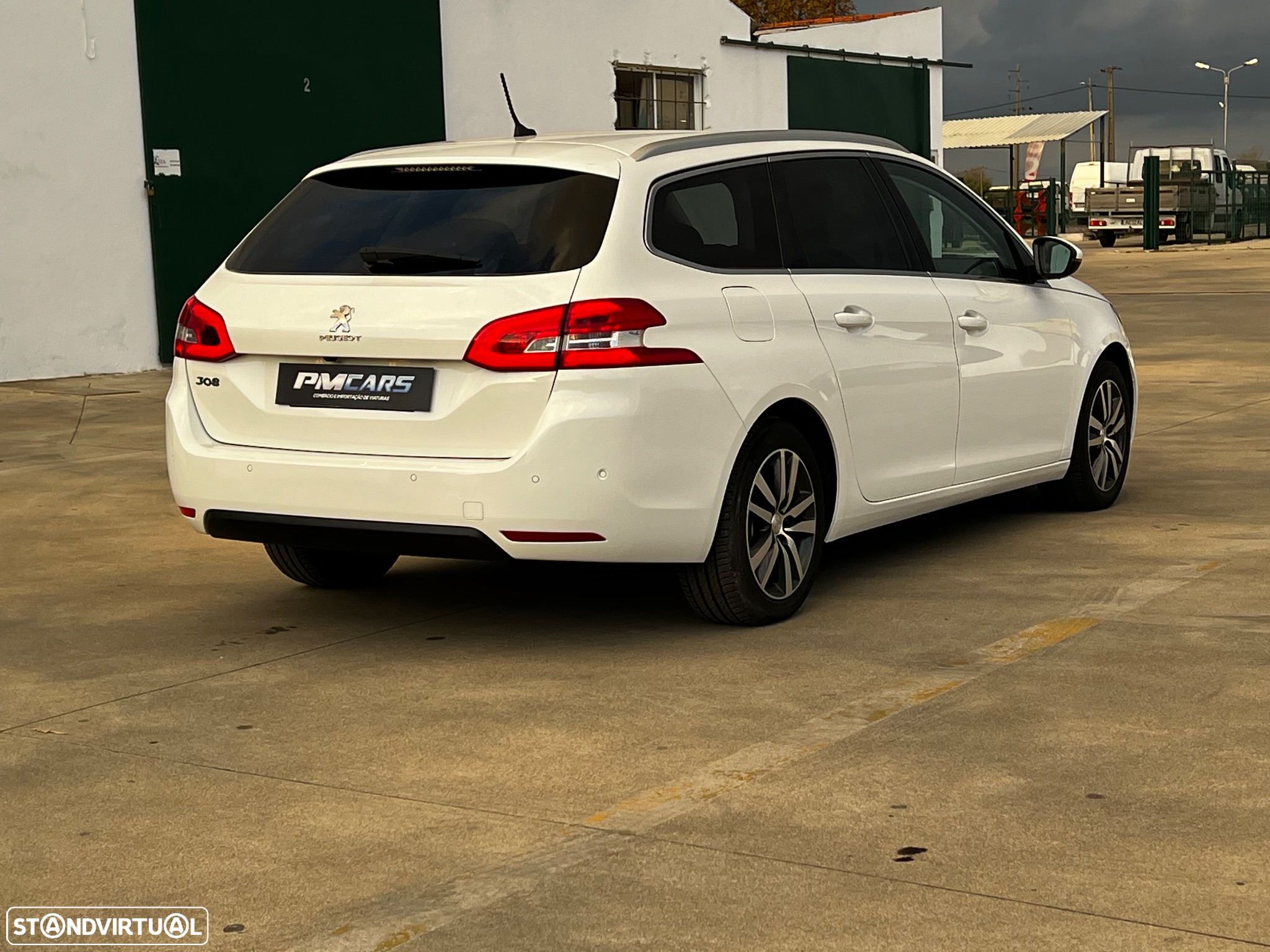 Peugeot 308 SW 1.2 PureTech Allure Full LED - 4