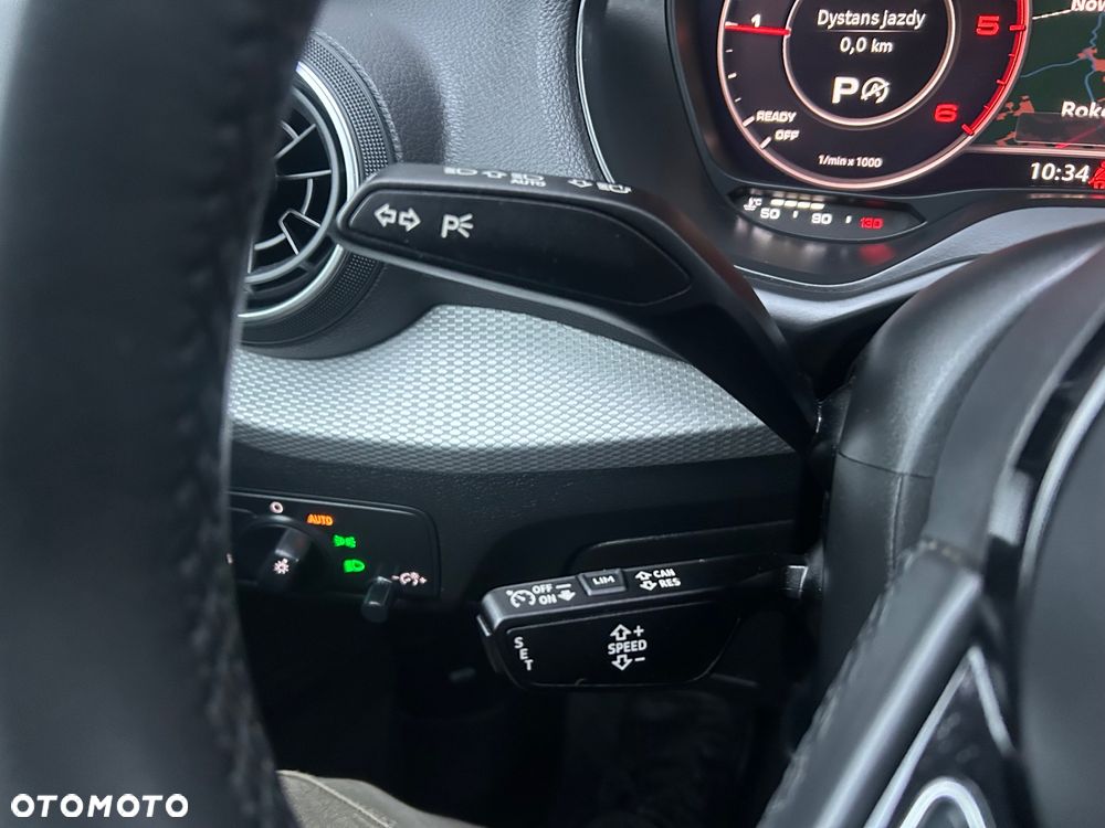 Audi Q2 35 TDI S tronic design - 33