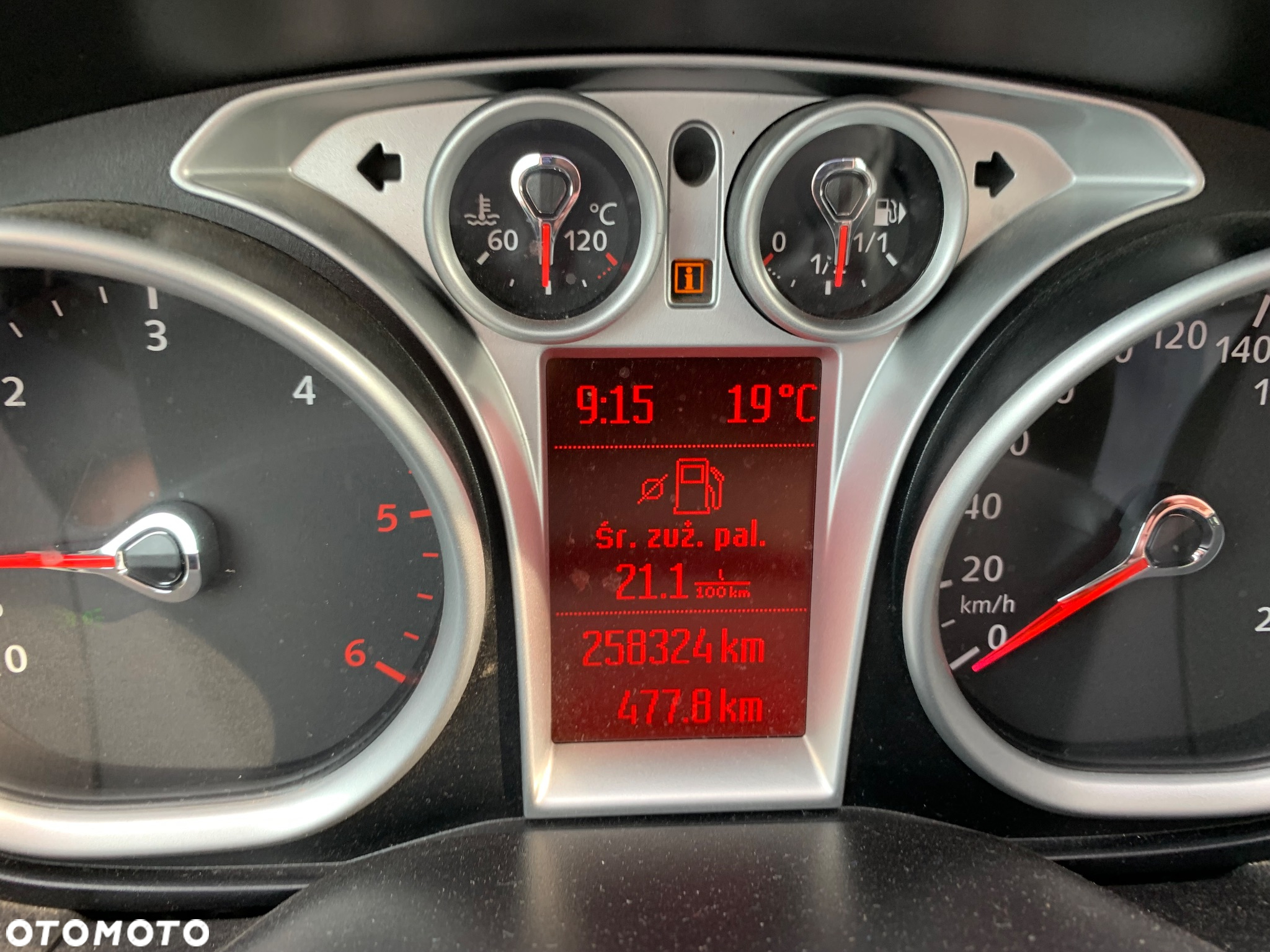 Ford Kuga 2.0 TDCi 4WD Titanium - 19