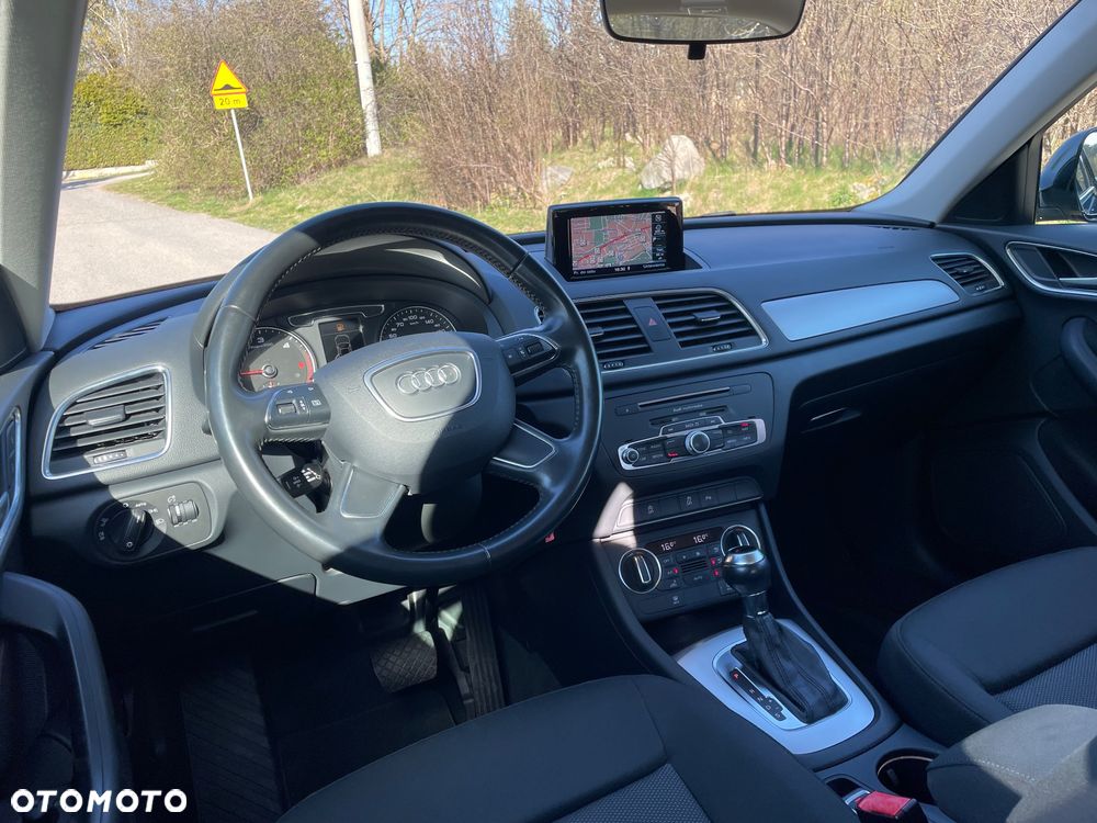 Audi Q3 2.0 TDI S tronic design - 21