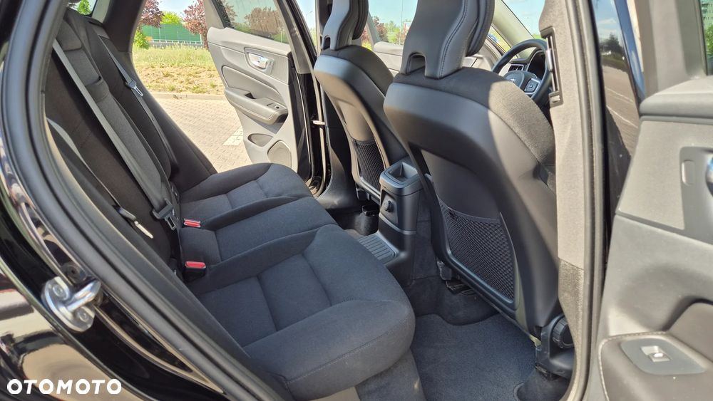 Volvo XC 60 T6 AWD Plug-In Hybrid Inscription Expression - 30