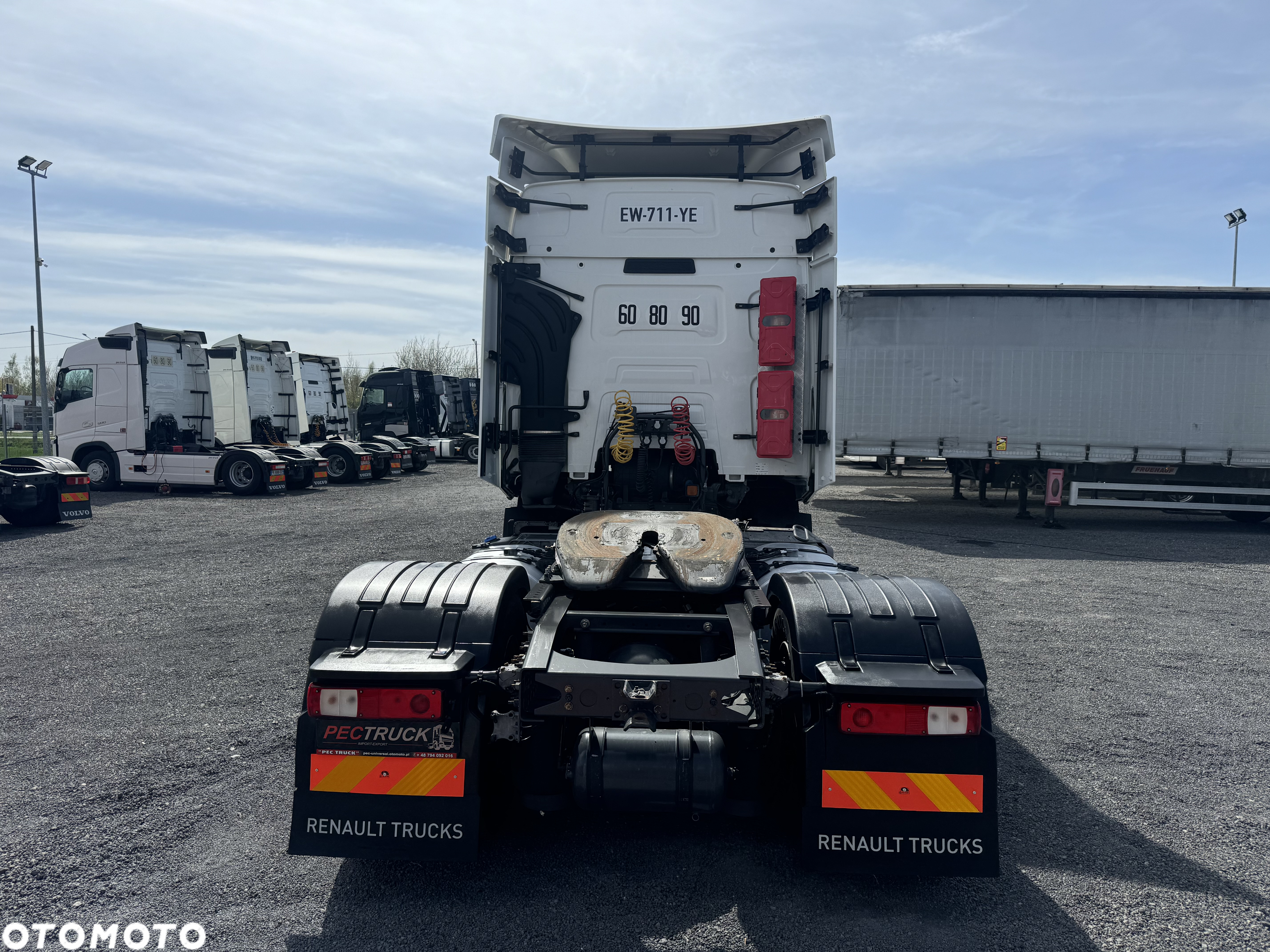 Renault T480 / Automat / Euro 6 / 2 Zbiorniki / Retarder / Lodówka / Stan Bdb / z Francji - 8