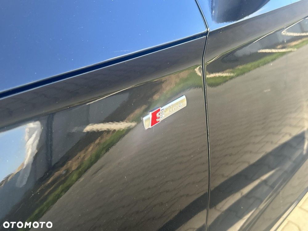 Audi Q5 Sportback - 11