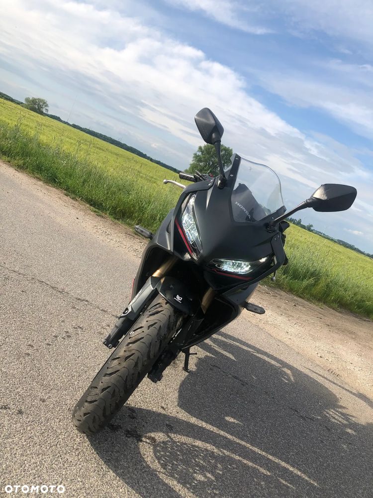 Honda CBR - 1