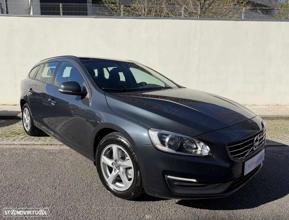 Volvo V60 2.0 D4 Momentum Eco