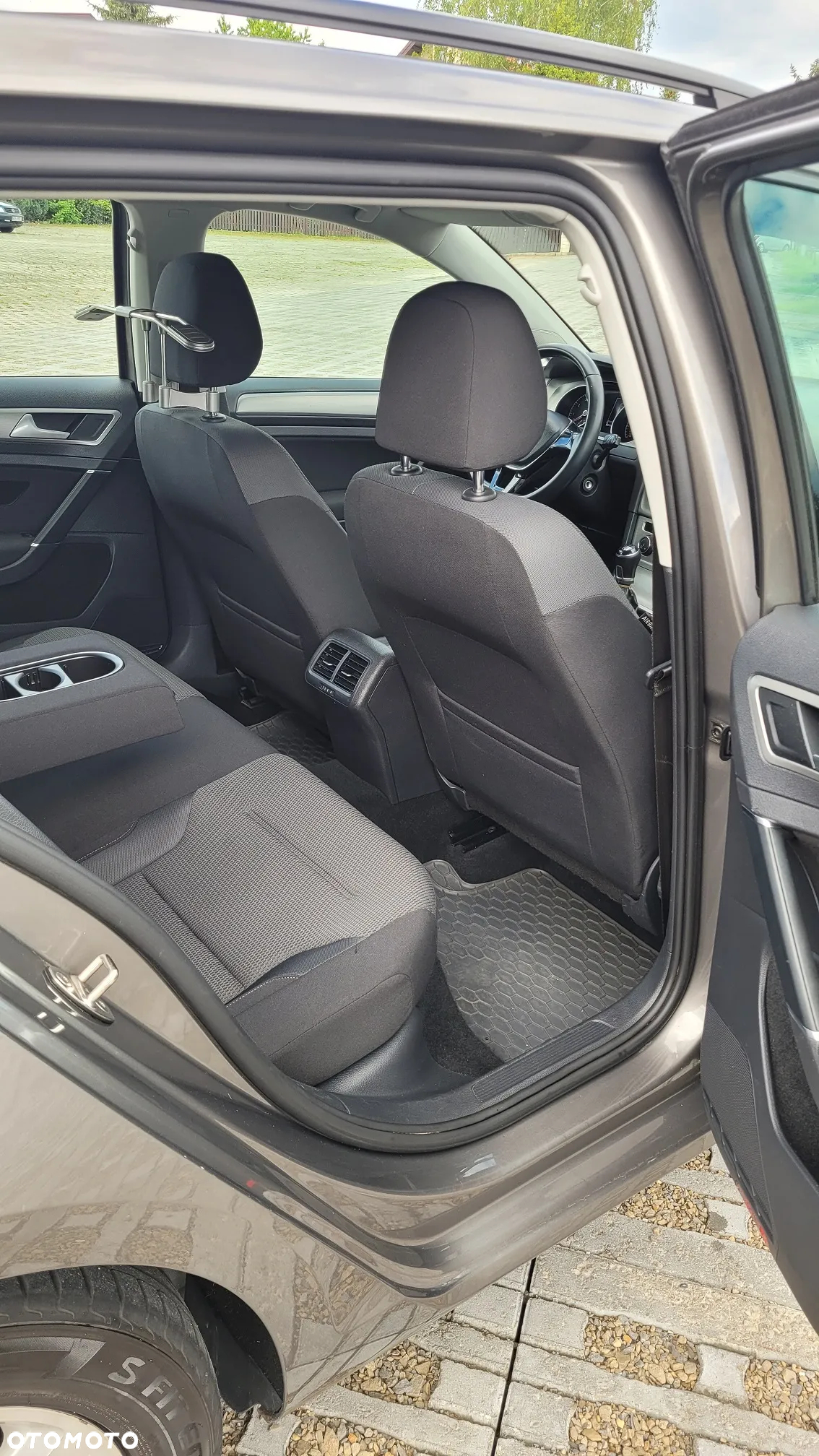 Volkswagen Golf VII 1.4 TSI BMT Comfortline - 12