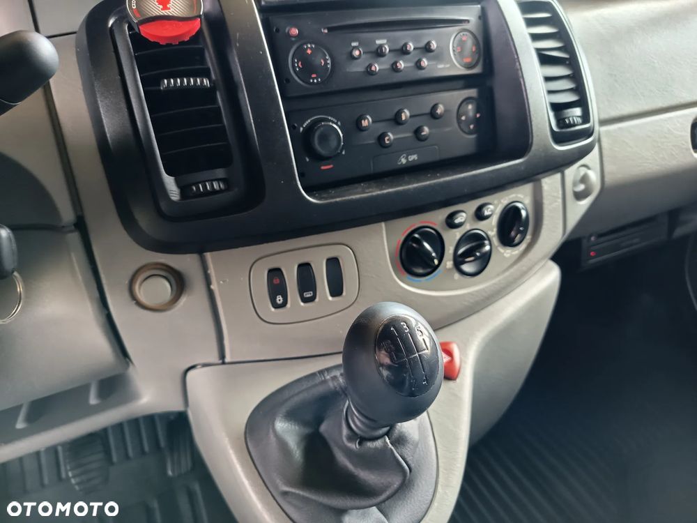 Renault TRAFIC - 26