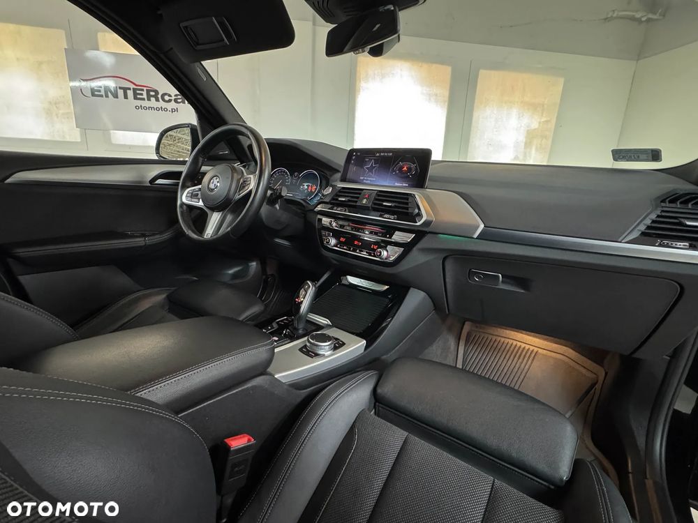 BMW X3 xDrive20d sport - 25