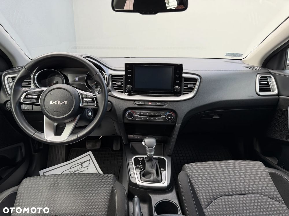 Kia Ceed 1.5 T-GDI M DCT - 27