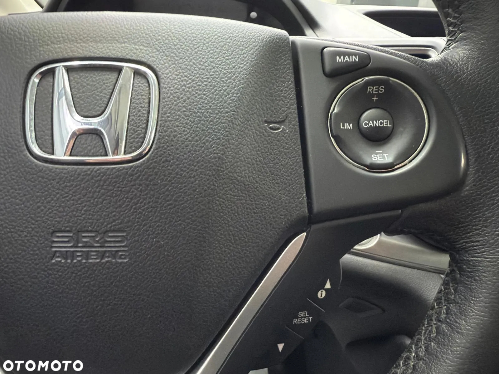 Honda CR-V 2.0i-VTEC 4WD Executive - 18