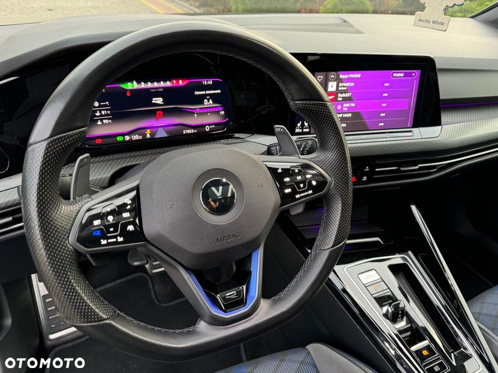 Volkswagen Golf - 13
