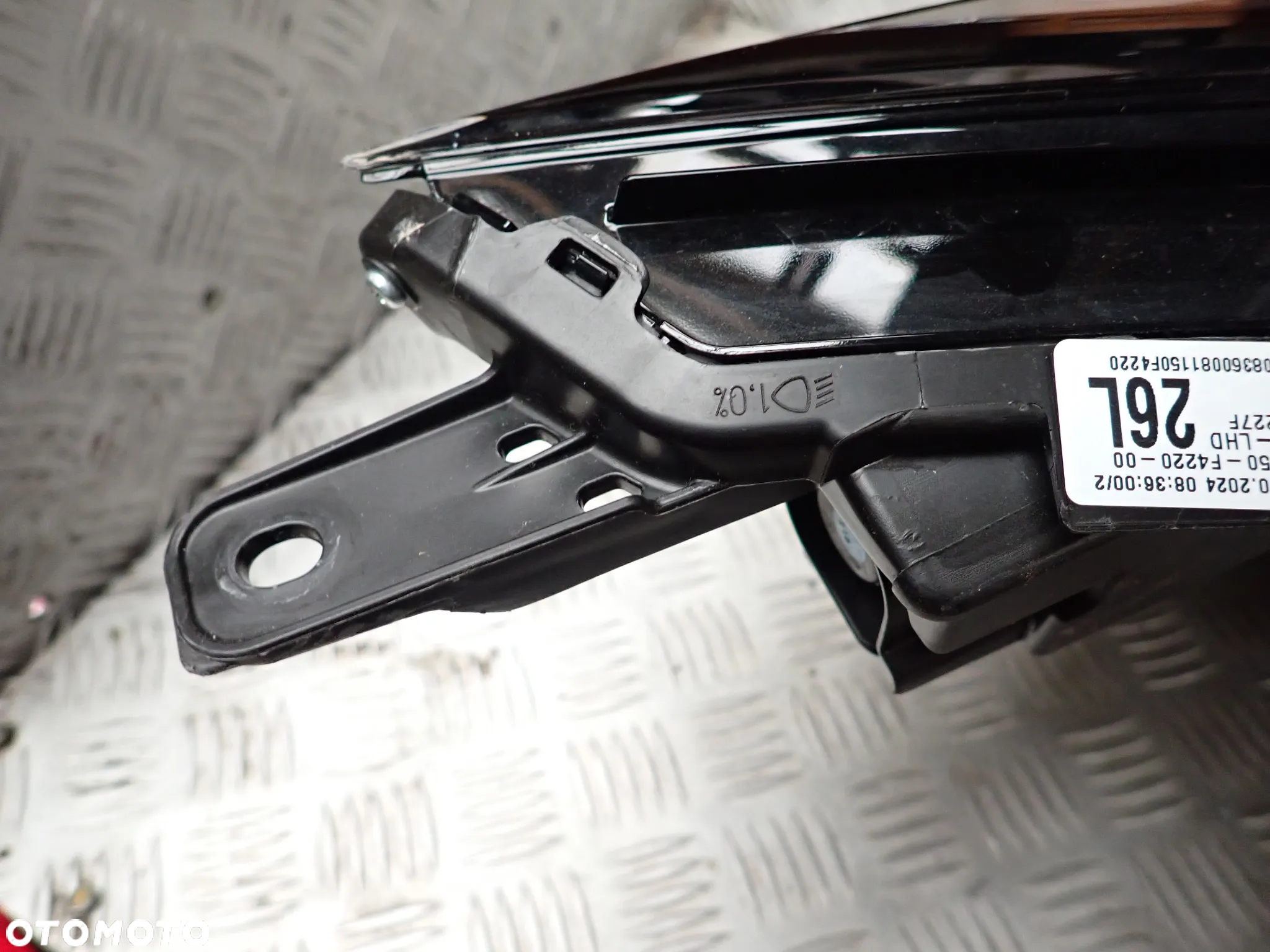 LAMPA LEWY PRZÓD TOYOTA CHR  CHR II  81150-F4220-00  3000 ZŁ - 9