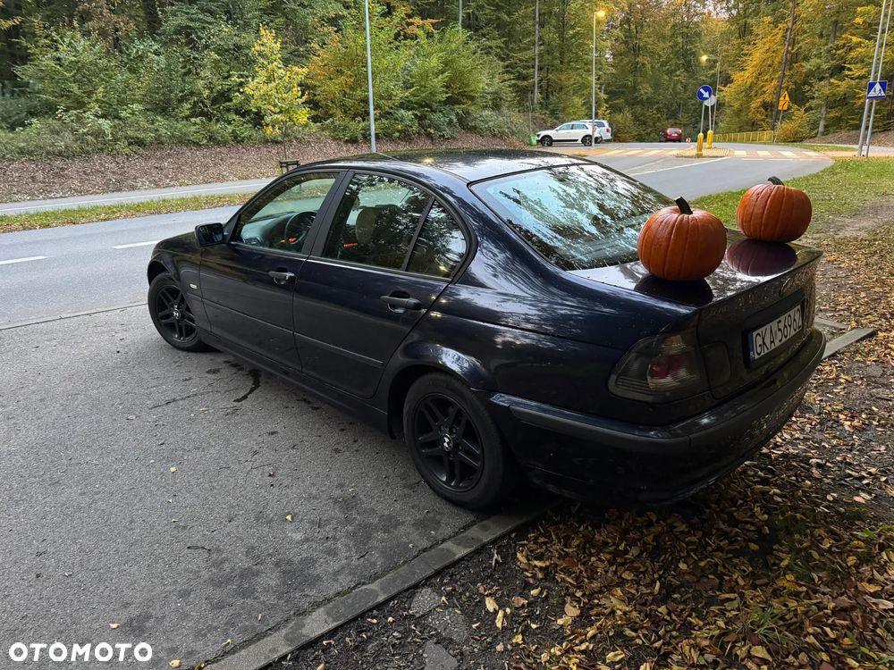 BMW Seria 3 316i - 6