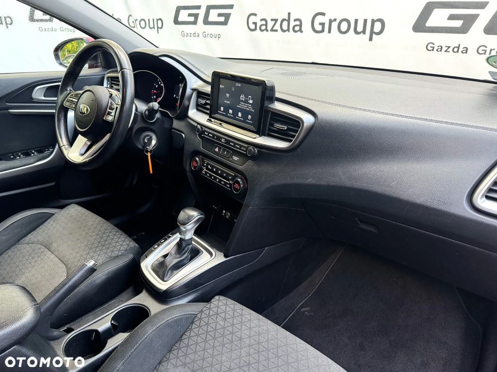 Kia Ceed 1.4 T-GDI L DCT - 9