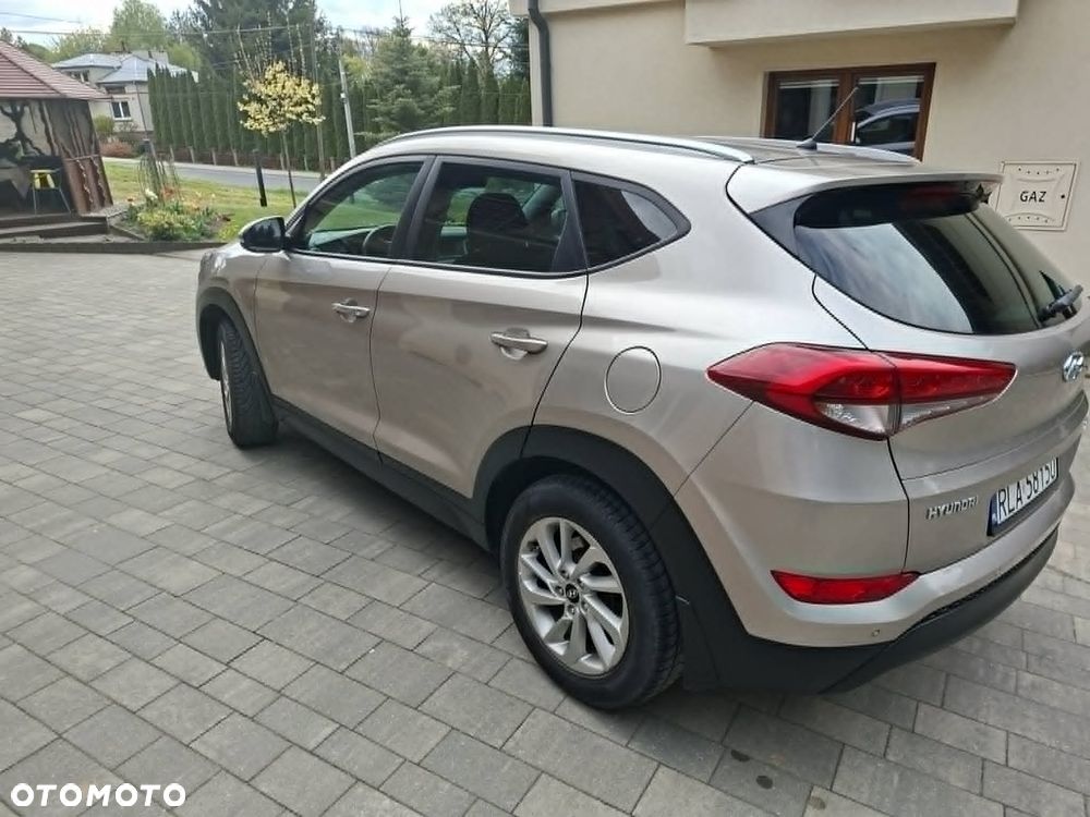 Hyundai Tucson 1.6 GDi Comfort 2WD - 10