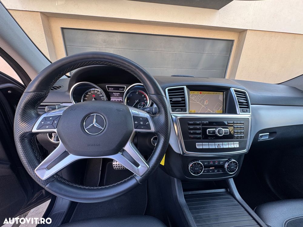Mercedes-Benz ML 250 BlueTEC 4MATIC 7G-TRONIC - 12