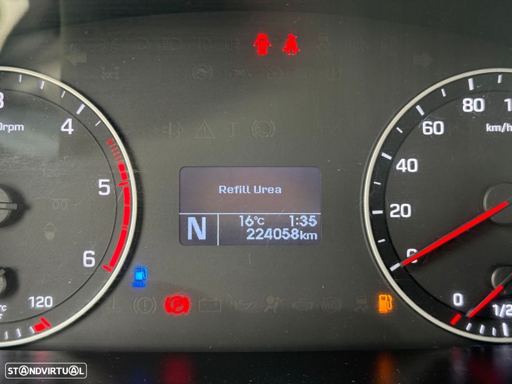 Hyundai H350 2.5 CRDi LWB Access - 15