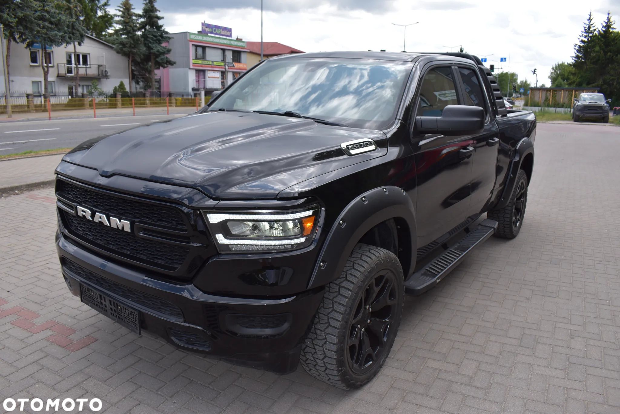 Dodge RAM - 1