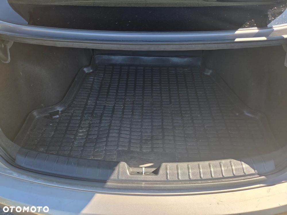 Hyundai i40 1.7 CRDi Comfort - 14