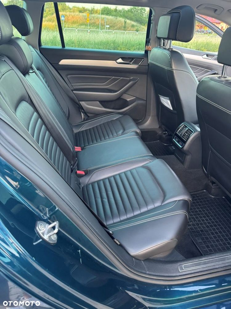 Volkswagen Passat 2.0 TDI 4Mot Elegance DSG - 21