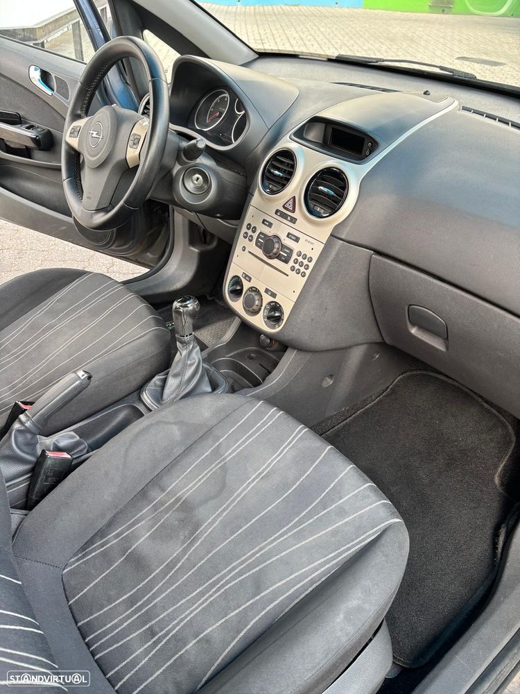 Opel Corsa 1.3 CDTI Enjoy EcoFLEX - 12