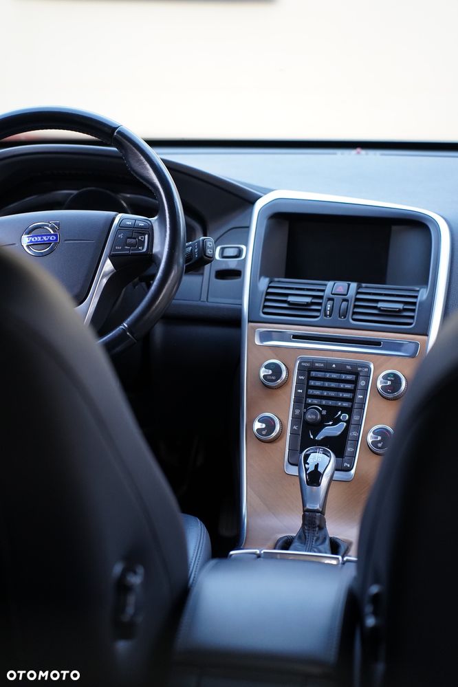 Volvo XC 60 D4 Drive-E Summum - 12