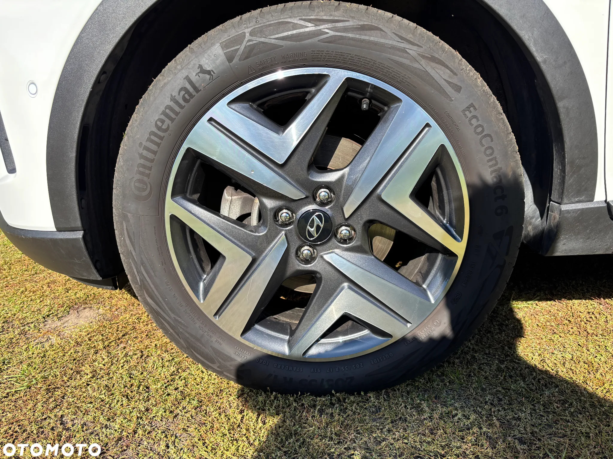 Hyundai Bayon 1.0 T-GDI Executive - 14