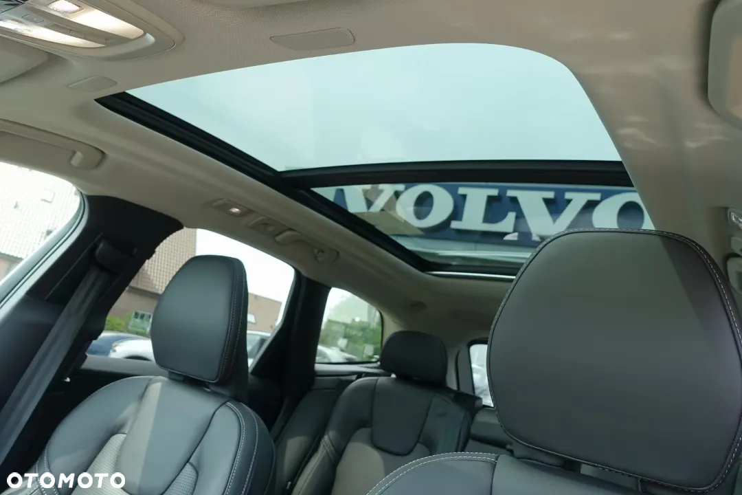Volvo XC 60 B5 B AWD Core - 20