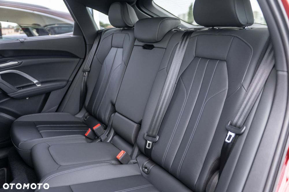 Audi Q5 Sportback - 17