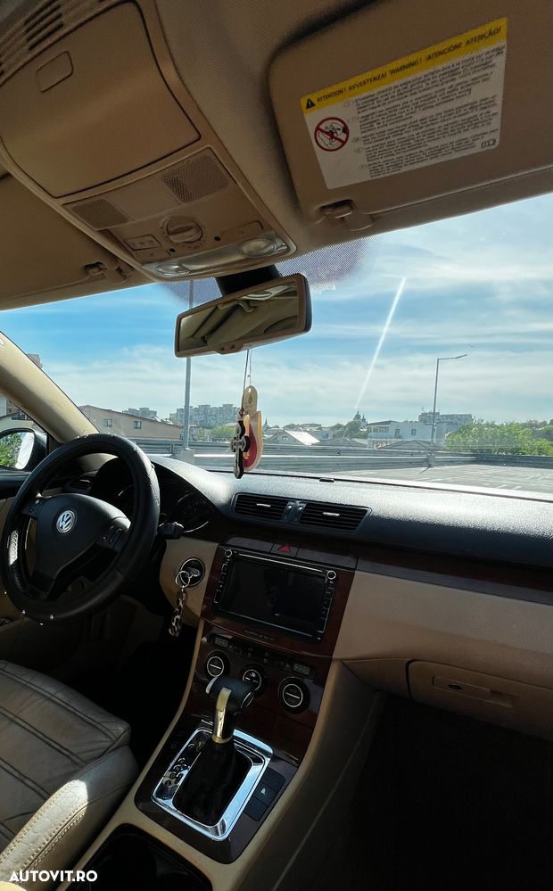 Volkswagen Passat - 5