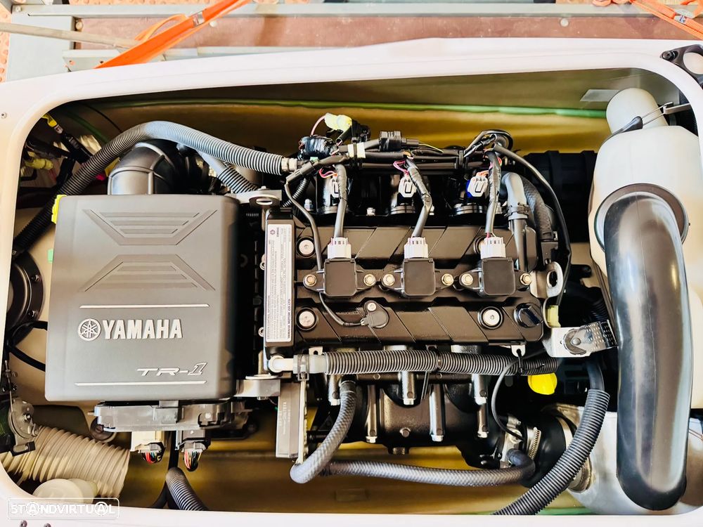 Yamaha SUPER JET - 24