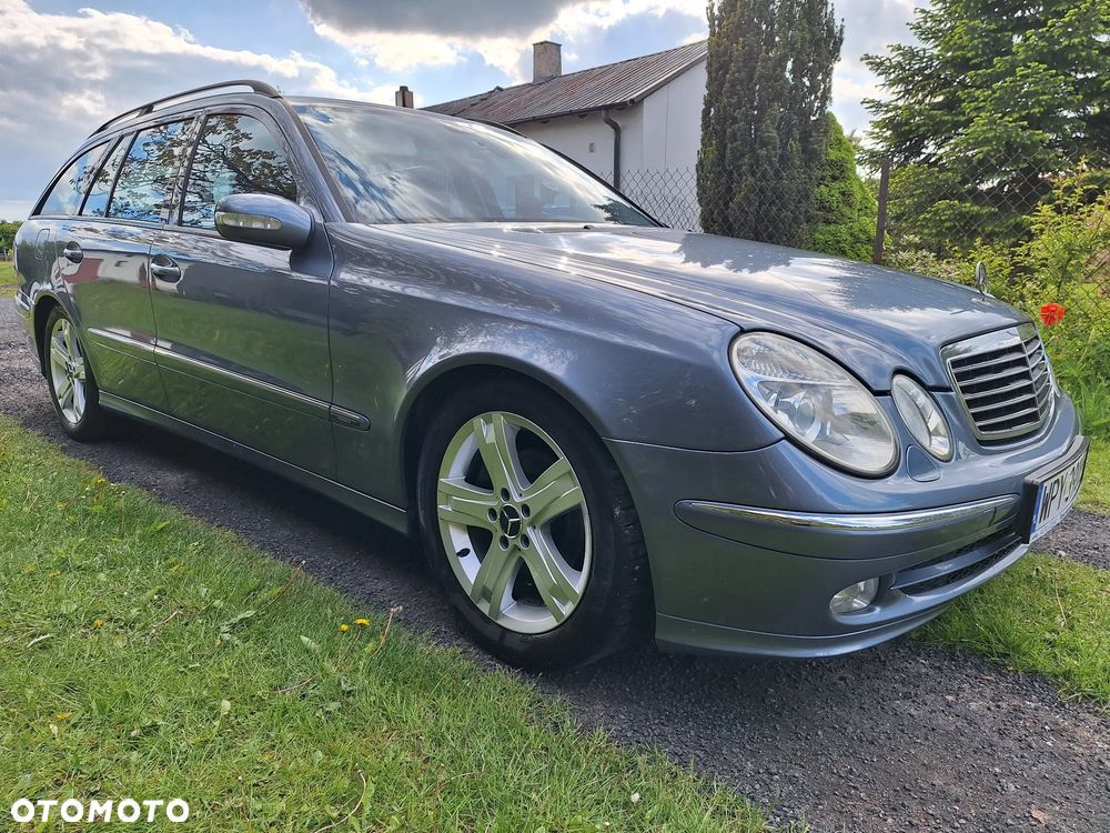 Mercedes-Benz Klasa E 220 CDI T Avantgarde - 1