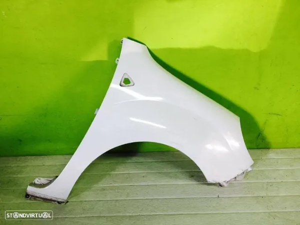 Guarda Lamas Direito Renault Kangoo - 2008 / 2013 - GL640