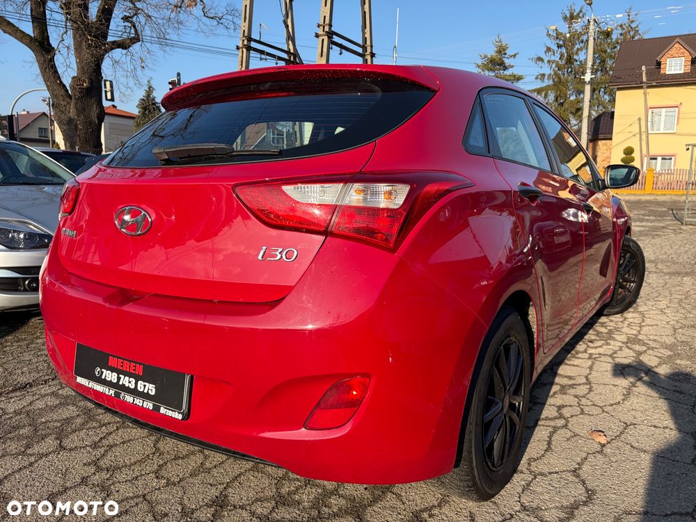 Hyundai i30 1.4 Classic - 9