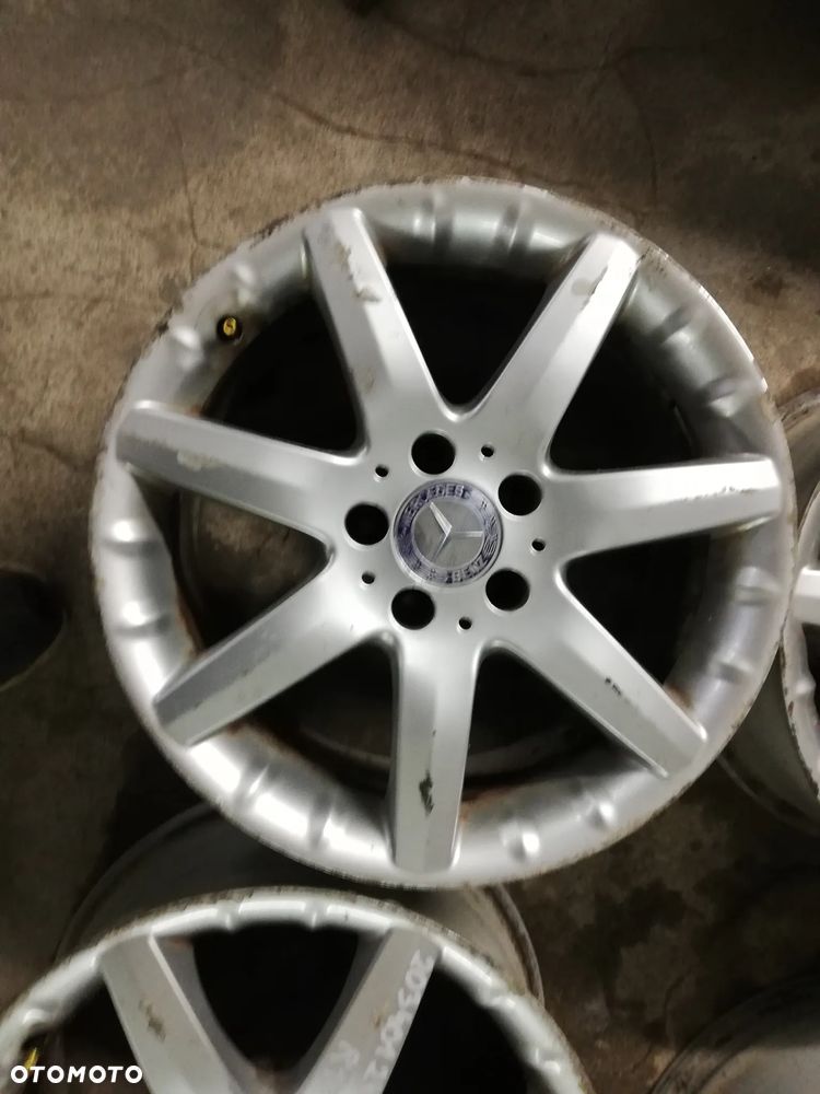 Felga aluminiowa Mercedes-Benz OE A2034012402 R17 - 3