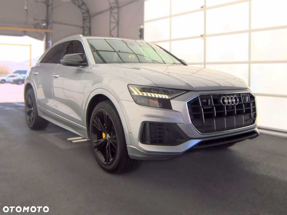 Audi Q8 55 TFSI mHEV Quattro Tiptronic - 3