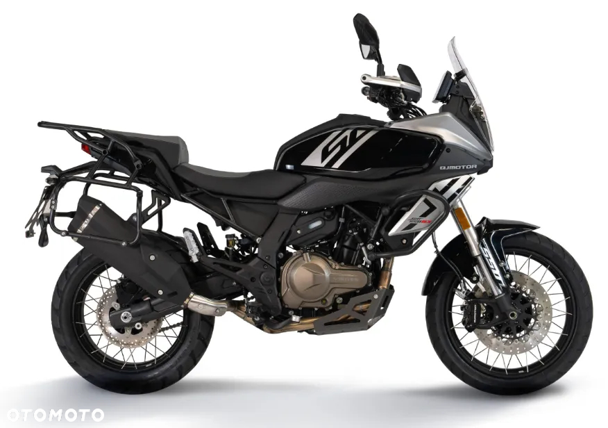 QJMOTOR SRT 600SX - 3