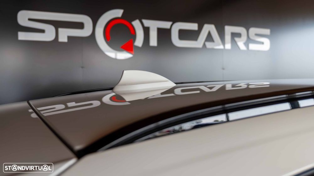 BMW 330 e Touring Pack Desportivo M Pro Auto - 10