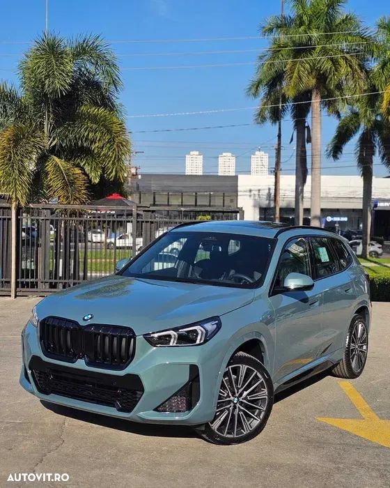 BMW X1 - 3