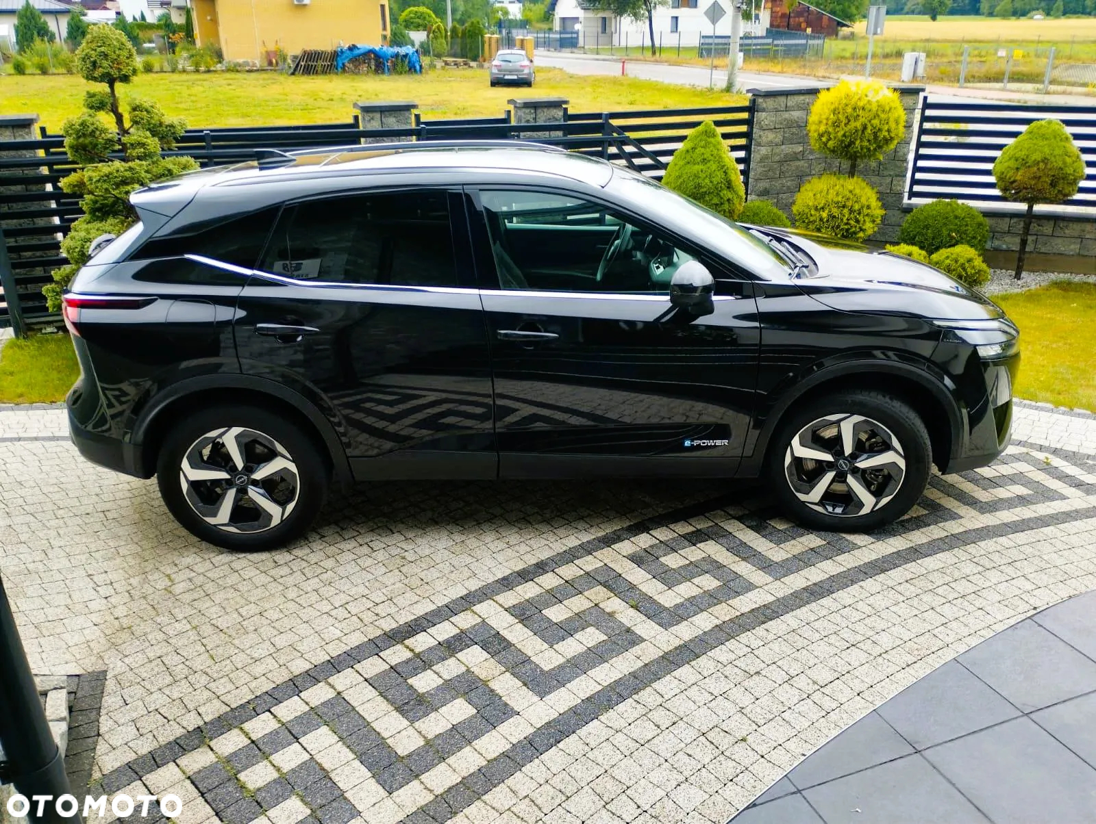 Nissan Qashqai 1.5 e-POWER Black Edition - 12