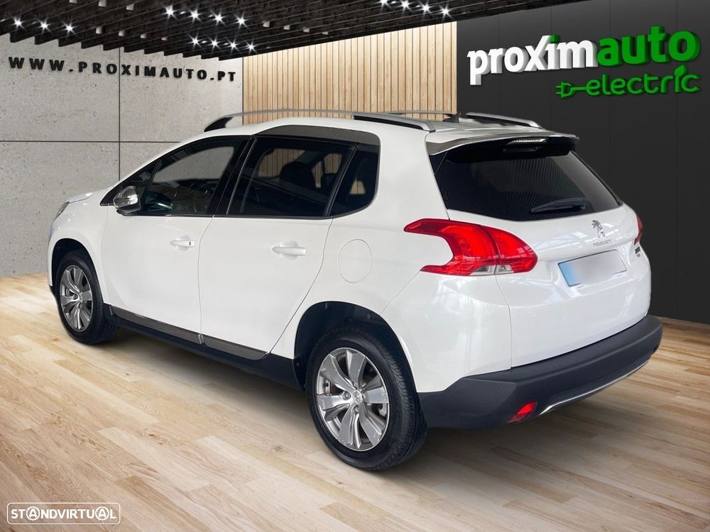 Peugeot 2008 1.6 e-HDi Active - 10