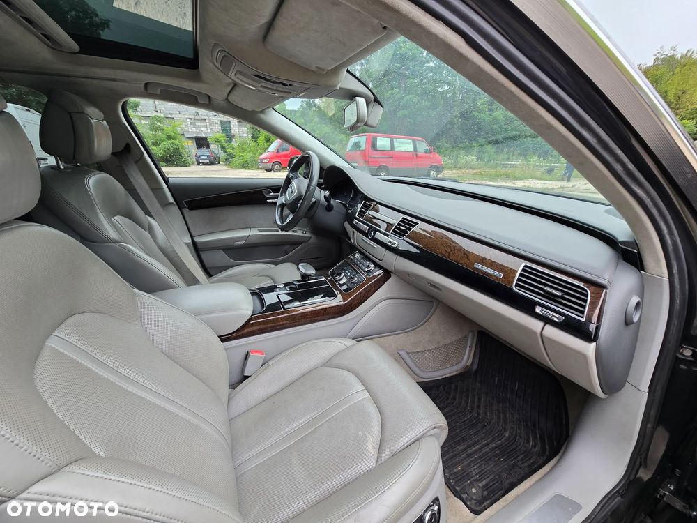 Audi A8 4.2 FSI Quattro - 9