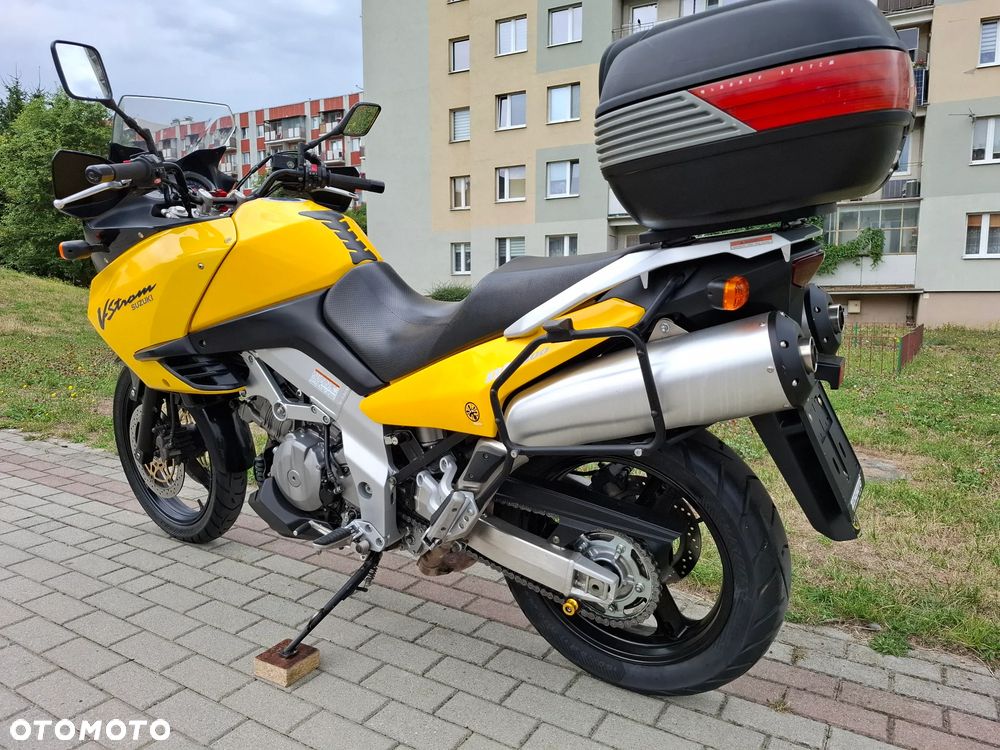 Suzuki V-STROM - 24