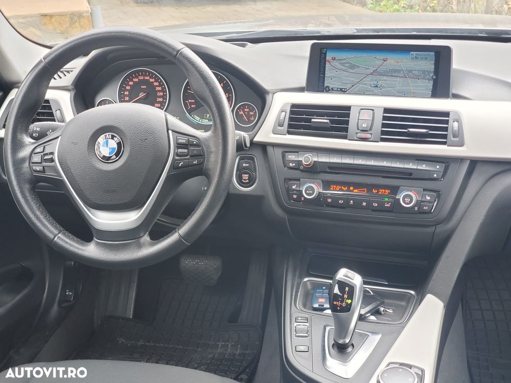 BMW Seria 3 320d Efficient Dynamic Edition Aut. Blue Performan - 3