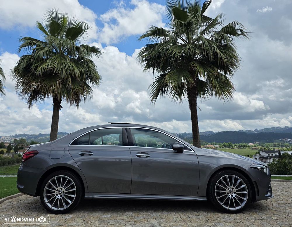 Mercedes-Benz A 250 Limousine e 8G-DCT AMG Line - 14
